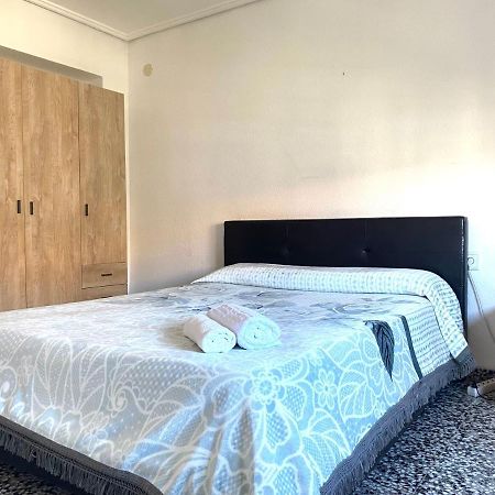 Private Room In Shared Apartment Valencia Workstay Ngoại thất bức ảnh